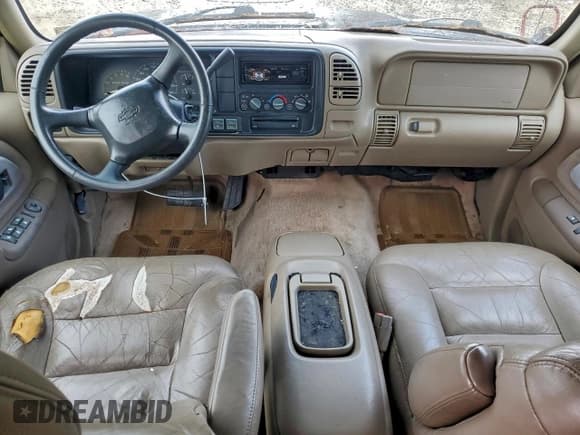 ✅ 1999 Chevrolet Suburban • VIN: 1GNFK16R9XJ352845 • Lot: 94488765. Listed on Copart with 174,765 mi. Free auction sales archive from the USA and detailed vehicle history report at DreamBid. Image 8.