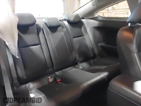 ✅ 2015 Honda Civic EX-L • VIN: 2HGFG3B04FH519305 • Lot: 43135309. Listed on IAAI with 126,201 mi. Free auction sales archive from the USA and detailed vehicle history report at DreamBid. Image 8.