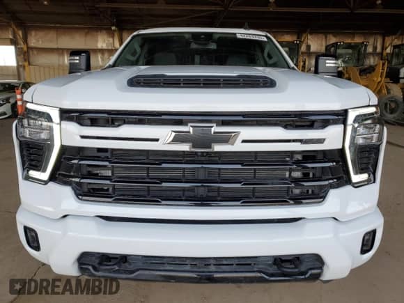 2024 Chevrolet Silverado 3500HD LT с VIN 2GC4YTEY0R1171729, выставлен на аукционе Copart как лот 42263335 с пробегом 25 090 миль миль и Списание • Salvage title. История ставок и продаж доступна на DreamBid. Изображение 5.