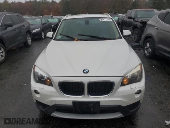 ✅ 2013 BMW X1 xDrive28i • VIN: WBAVL1C57DVR82738 • Лот: 90472445. Опубликован ранее на Copart с пробегом 175 529 миль. Бесплатный доступ к архиву аукционных продаж из США и подробный отчёт об истории автомобиля на DreamBid. Изображение 5.
