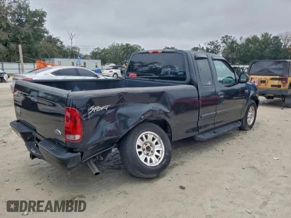 ✅ 2002 Ford F-150 XL • VIN: 1FTRX17252NB05428 • Lot: 96001825. Wystawiony na Copart z przebiegiem 52 949 mil. Bezpłatny archiwum sprzedaży aukcyjnych z USA i szczegółowy raport historii pojazdu na DreamBid. Zdjęcie 3.