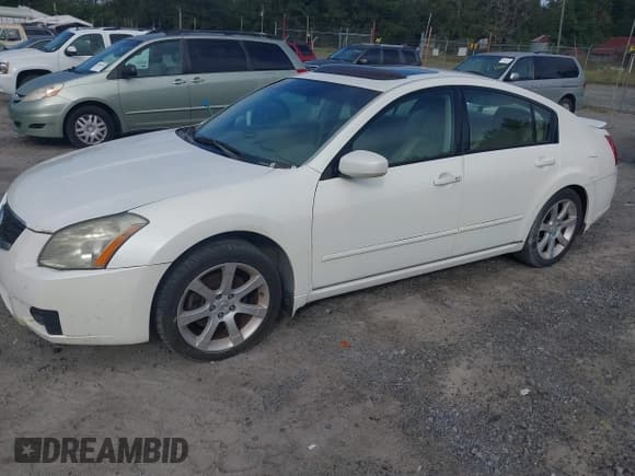 ✅ 2008 Nissan Maxima SE • VIN: 1N4BA41E18C812267 • Lot: 43284067. Listed on IAAI with 204,216 mi. Free auction sales archive from the USA and detailed vehicle history report at DreamBid. Image 2.
