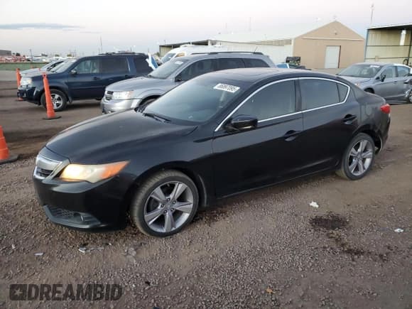 ✅ 2013 Acura ILX Technology • VIN: 19VDE1F72DE013061 • Lot: 86897095. Listed on Copart with 251,810 mi. Free auction sales archive from the USA and detailed vehicle history report at DreamBid. Image 1.