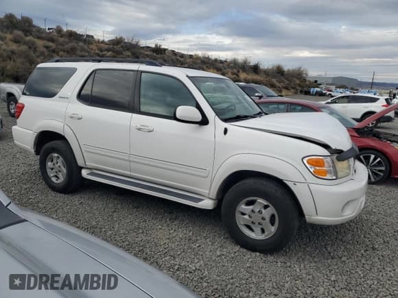 ✅ 2002 Toyota Sequoia Limited • VIN: 5TDBT48A42S114832 • Lot: 91220425. Listed on Copart with 225,847 mi. Free auction sales archive from the USA and detailed vehicle history report at DreamBid. Image 4.