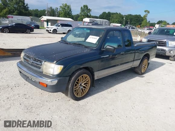 ✅ 1997 Toyota Tacoma • VIN: 4TAVL52N3VZ226860 • Лот: 42785856. Опубликован ранее на IAAI с пробегом 254 405 миль. Бесплатный доступ к архиву аукционных продаж из США и подробный отчёт об истории автомобиля на DreamBid. Изображение 2.