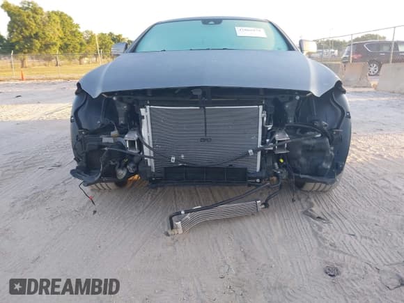 ✅ 2013 Mercedes-Benz CLS 550 • VIN: WDDLJ7DB7DA072530 • Lot: 42065879. Wystawiony na IAAI z przebiegiem 123 254 mil. Bezpłatny archiwum sprzedaży aukcyjnych z USA i szczegółowy raport historii pojazdu na DreamBid. Zdjęcie 6.