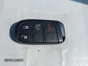 ✅ 2019 Jeep Compass Limited • VIN: 3C4NJDCB4KT666680 • Lot: 42548128. Wystawiony na IAAI z przebiegiem 82 903 mil. Bezpłatny archiwum sprzedaży aukcyjnych z USA i szczegółowy raport historii pojazdu na DreamBid. Zdjęcie 11.