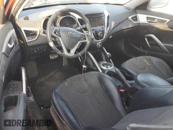 ✅ 2012 Hyundai Veloster w/Gray Int • VIN: KMHTC6AD5CU082065 • Lot: 87264975. Wystawiony na Copart z przebiegiem 70 088 mil. Bezpłatny archiwum sprzedaży aukcyjnych z USA i szczegółowy raport historii pojazdu na DreamBid. Zdjęcie 8.