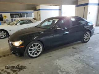 2014 BMW 3 Series 320i с VIN WBA3B1G55ENN91268, выставлен на аукционе Copart как лот 85747635 с пробегом 92 105 миль миль и Чистый • Clean title. История ставок и продаж доступна на DreamBid. Изображение 1.