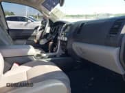 ✅ 2012 Toyota Tundra Limited • VIN: 5TFHW5F1XCX269682 • Лот: 41968019. Опубликован ранее на IAAI с пробегом 166 074 миль. Бесплатный доступ к архиву аукционных продаж из США и подробный отчёт об истории автомобиля на DreamBid. Изображение 5.