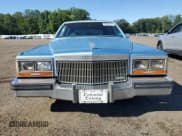 ✅ 1989 Cadillac Brougham • VIN: 1G6DW51Y5KR720073 • Lot: 70095535. Listed on Copart with 85,939 mi. Free auction sales archive from the USA and detailed vehicle history report at DreamBid. Image 5.