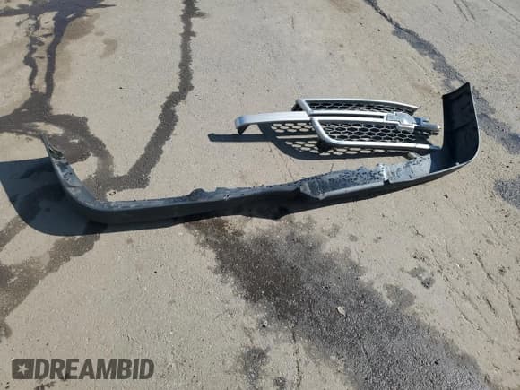 ✅ 2005 Chevrolet Silverado 2500HD Work Truck • VIN: 1GCHK24U15E195753 • Лот: 61837505. Опубликован ранее на Copart с пробегом 176 568 миль. Бесплатный доступ к архиву аукционных продаж из США и подробный отчёт об истории автомобиля на DreamBid. Изображение 12.