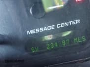 ✅ 2002 Ford Explorer Eddie Bauer • VIN: 1FMZU64W62ZB37029 • Lot: 42318856. Wystawiony na IAAI z przebiegiem 234 087 mil. Bezpłatny archiwum sprzedaży aukcyjnych z USA i szczegółowy raport historii pojazdu na DreamBid. Zdjęcie 15.