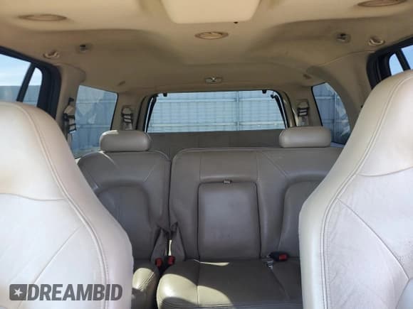 ✅ 2002 Ford Expedition XLT • VIN: 1FMFU16L62LA82867 • Lot: 52044915. Listed on Copart with 193,554 mi. Free auction sales archive from the USA and detailed vehicle history report at DreamBid. Image 10.