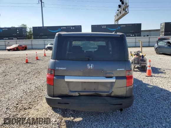 ✅ 2011 Honda Element EX • VIN: 5J6YH2H72BL003647 • Лот: 67824465. Опубликован ранее на Copart с пробегом 246 379 миль. Бесплатный доступ к архиву аукционных продаж из США и подробный отчёт об истории автомобиля на DreamBid. Изображение 6.