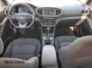 ✅ 2018 Hyundai Ioniq SEL • VIN: KMHC75LC6JU077568 • Лот: 56843214. Опубликован ранее на Copart с пробегом 121 270 миль. Бесплатный доступ к архиву аукционных продаж из США и подробный отчёт об истории автомобиля на DreamBid. Изображение 8.