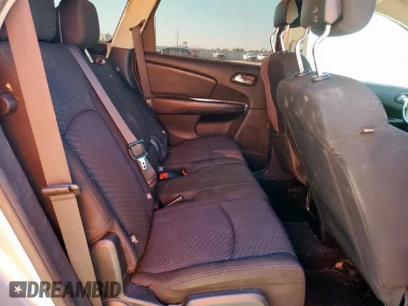 ✅ 2016 Dodge Journey Crossroad • VIN: 3C4PDCGG8GT178758 • Lot: 91218985. Listed on Copart with 134,836 mi. Free auction sales archive from the USA and detailed vehicle history report at DreamBid. Image 11.