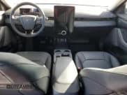 ✅ 2025 Ford Mustang Mach-E Premium • VIN: 3FMTK3SU4SMA15122 • Лот: 90762465. Опубликован ранее на Copart с пробегом Не указан. Бесплатный доступ к архиву аукционных продаж из США и подробный отчёт об истории автомобиля на DreamBid. Изображение 8.