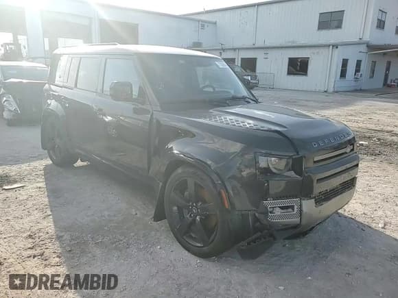 ✅ 2021 Land Rover Defender X-Dynamic HSE • VIN: SALE37RU8M2050112 • Lot: 77326634. Wystawiony na Copart z przebiegiem 49 066 mil. Bezpłatny archiwum sprzedaży aukcyjnych z USA i szczegółowy raport historii pojazdu na DreamBid. Zdjęcie 12.