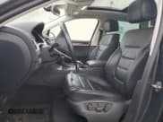 ✅ 2016 Volkswagen Touareg Lux • VIN: WVGEP9BP1GD007036 • Lot: 88735255. Listed on Copart with 82,063 mi. Free auction sales archive from the USA and detailed vehicle history report at DreamBid. Image 7.