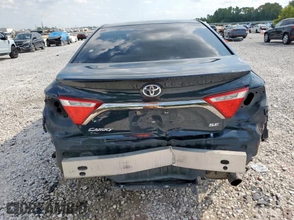 ✅ 2017 Toyota Camry XLE • VIN: 4T1BF1FK4HU346526 • Lot: 71798625. Wystawiony na Copart z przebiegiem 257 113 mil. Bezpłatny archiwum sprzedaży aukcyjnych z USA i szczegółowy raport historii pojazdu na DreamBid. Zdjęcie 6.