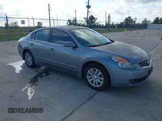 ✅ 2007 Nissan Altima 2.5 • VIN: 1N4AL21E37N425104 • Lot: 43495554. Listed on IAAI with 182,272 mi. Free auction sales archive from the USA and detailed vehicle history report at DreamBid. Image 1.