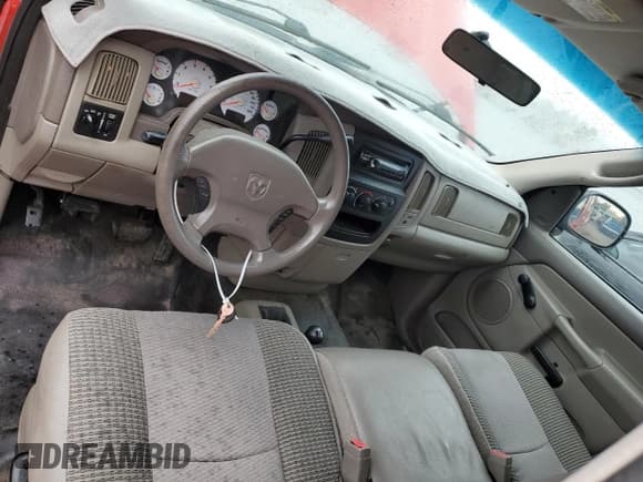 ✅ 2003 Dodge 1500 ST • VIN: 1D7HU16D23J610588 • Лот: 82815254. Опубликован ранее на Copart с пробегом 197 471 миль. Бесплатный доступ к архиву аукционных продаж из США и подробный отчёт об истории автомобиля на DreamBid. Изображение 8.