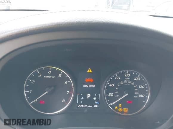 2018 Mitsubishi Outlander SE with VIN JA4AD3A37JJ004135, listed as a IAAI auction lot 43301749 with 209,325 mi miles and . Bid and sale history available at DreamBid. Image 7.