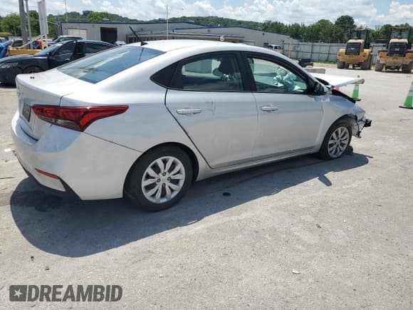 ✅ 2022 Hyundai Accent SE • VIN: 3KPC24A65NE165557 • Лот: 60912254. Опубликован ранее на Copart с пробегом 51 056 миль. Бесплатный доступ к архиву аукционных продаж из США и подробный отчёт об истории автомобиля на DreamBid. Изображение 3.