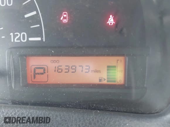 ✅ 2015 Nissan NV200 SV • VIN: 3N6CM0KN4FK732477 • Lot: 42091731. Listed on IAAI with 163,973 mi. Free auction sales archive from the USA and detailed vehicle history report at DreamBid. Image 16.