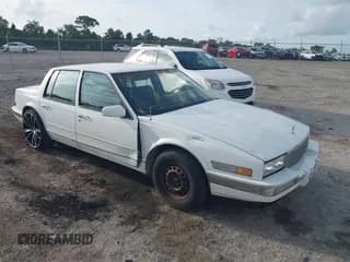 ✅ 1987 Cadillac Seville • VIN: 1G6KS518XHU806925 • Lot: 42733142. Wystawiony na IAAI z przebiegiem 116 497 mil. Bezpłatny archiwum sprzedaży aukcyjnych z USA i szczegółowy raport historii pojazdu na DreamBid. Zdjęcie 1.