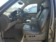 ✅ 2008 Chevrolet Silverado 1500 LTZ • VIN: 2GCEK133681101586 • Lot: 75098234. Listed on Copart with 188,518 mi. Free auction sales archive from the USA and detailed vehicle history report at DreamBid. Image 7.