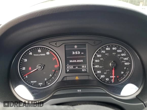 ✅ 2017 Audi A3 Premium • VIN: WAUAUGFF7H1040883 • Лот: 85934195. Опубликован ранее на Copart с пробегом 67 320 миль. Бесплатный доступ к архиву аукционных продаж из США и подробный отчёт об истории автомобиля на DreamBid. Изображение 9.