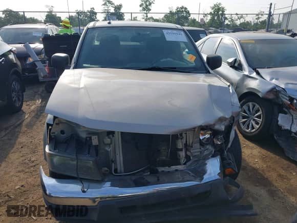 2008 Chevrolet Colorado 1LT z VIN 1GCCS19E088167922, wystawiony jako IAAI lot #42595949 z przebiegiem 114 789 mil mil oraz . Historia ofert i sprzedaży dostępna na DreamBid. Obrazek 12.