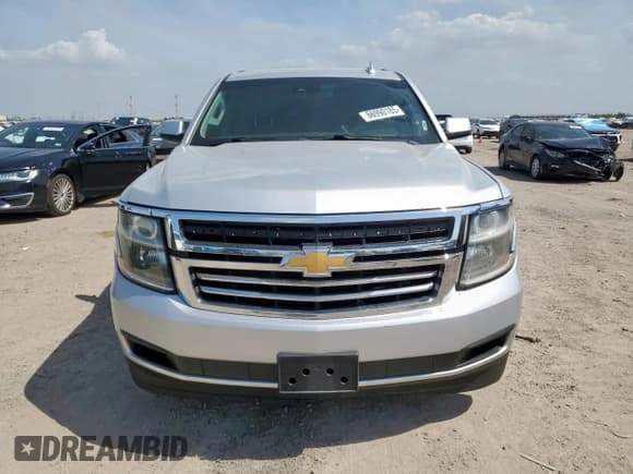✅ 2018 Chevrolet Tahoe LS • VIN: 1GNSCAKCXJR137495 • Lot: 66990185. Wystawiony na Copart z przebiegiem 170 079 mil. Bezpłatny archiwum sprzedaży aukcyjnych z USA i szczegółowy raport historii pojazdu na DreamBid. Zdjęcie 5.