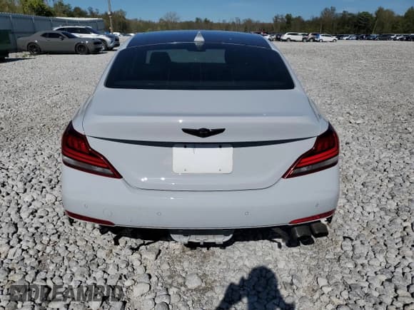 ✅ 2019 Genesis G70 Advanced • VIN: KMTG34LAXKU037913 • Lot: 82357765. Listed on Copart with 37,105 mi. Free auction sales archive from the USA and detailed vehicle history report at DreamBid. Image 6.