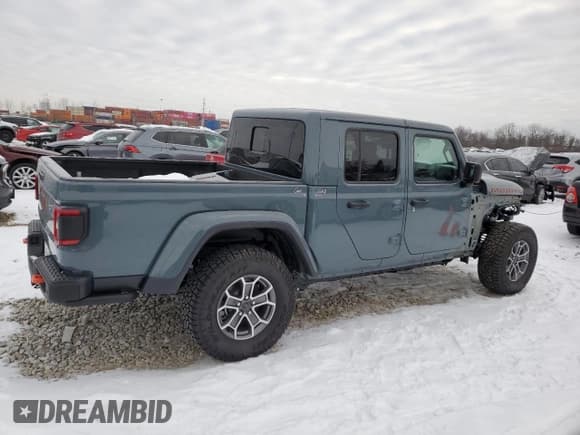 ✅ 2024 Jeep Gladiator Mojave X • VIN: 1C6JJTEG1RL115119 • Lot: 85866454. Listed on Copart with Not provided. Free auction sales archive from the USA and detailed vehicle history report at DreamBid. Image 3.