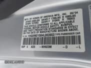 ✅ 2004 Honda Civic LX • VIN: 1HGEM21564L063903 • Lot: 42936443. Wystawiony na IAAI z przebiegiem Nie podano. Bezpłatny archiwum sprzedaży aukcyjnych z USA i szczegółowy raport historii pojazdu na DreamBid. Zdjęcie 9.