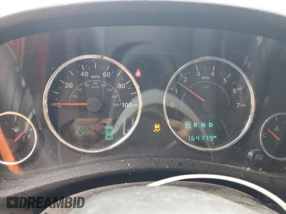 ✅ 2018 Jeep Wrangler Sport S • VIN: 1C4AJWAG7JL882414 • Lot: 67066205. Listed on Copart with 164,179 mi. Free auction sales archive from the USA and detailed vehicle history report at DreamBid. Image 9.