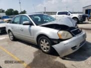 ✅ 2005 Ford Five Hundred SE • VIN: 1FAFP23145G121849 • Lot: 66726184. Wystawiony na Copart z przebiegiem 222 968 mil. Bezpłatny archiwum sprzedaży aukcyjnych z USA i szczegółowy raport historii pojazdu na DreamBid. Zdjęcie 4.