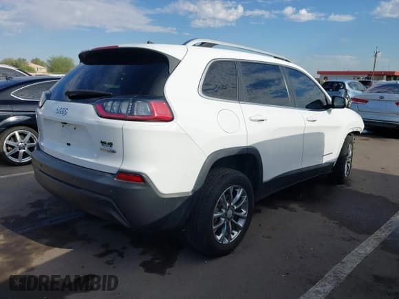 ✅ 2020 Jeep Cherokee Latitude Plus • VIN: 1C4PJLLB4LD634130 • Lot: 42644338. Listed on IAAI with 117,774 mi. Free auction sales archive from the USA and detailed vehicle history report at DreamBid. Image 4.