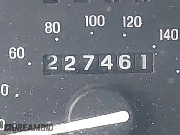 ✅ 1997 Ford Explorer XLT • VIN: 1FMDU32P3VZB34002 • Lot: 41620592. Wystawiony na IAAI z przebiegiem 227 461 mil. Bezpłatny archiwum sprzedaży aukcyjnych z USA i szczegółowy raport historii pojazdu na DreamBid. Zdjęcie 16.