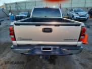 ✅ 2004 Chevrolet Silverado 1500 LS • VIN: 2GCEC19TX41125601 • Lot: 81934505. Listed on Copart with 115,745 mi. Free auction sales archive from the USA and detailed vehicle history report at DreamBid. Image 6.