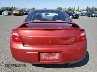 2004 Dodge Neon SXT z VIN 1B3ES56C04D611421, wystawiony jako Copart lot #59736725 z przebiegiem 131 406 mil mil oraz Szkoda całkowita • Salvage title. Historia ofert i sprzedaży dostępna na DreamBid. Obrazek 6.
