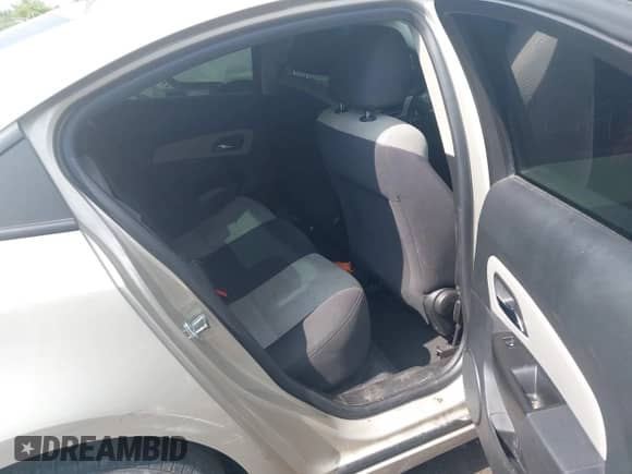 2013 Chevrolet Cruze LS with VIN 1G1PA5SH8D7327313, listed as a IAAI auction lot 42530344 with 147,158 mi miles and . Bid and sale history available at DreamBid. Image 8.