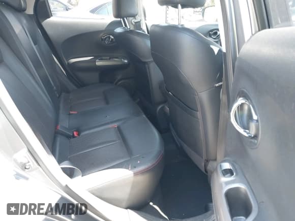 ✅ 2016 Nissan Juke S • VIN: JN8AF5MR9GT601400 • Lot: 42260295. Wystawiony na IAAI z przebiegiem 218 434 mil. Bezpłatny archiwum sprzedaży aukcyjnych z USA i szczegółowy raport historii pojazdu na DreamBid. Zdjęcie 8.