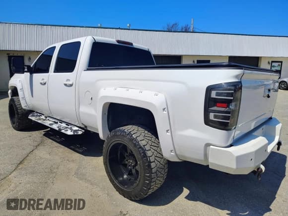 ✅ 2011 Chevrolet Silverado 2500HD LT • VIN: 1GC1KXCG6BF222090 • Лот: 67040425. Опубликован ранее на Copart с пробегом 170 910 миль. Бесплатный доступ к архиву аукционных продаж из США и подробный отчёт об истории автомобиля на DreamBid. Изображение 3.