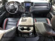 ✅ 2021 Ram 1500 • VIN: 67394435BOSPARTS • Lot: 67394435. Wystawiony na Copart z przebiegiem 38 316 mil. Bezpłatny archiwum sprzedaży aukcyjnych z USA i szczegółowy raport historii pojazdu na DreamBid. Zdjęcie 8.