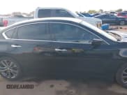 ✅ 2018 Nissan Altima SL • VIN: 1N4AL3AP2JC158807 • Lot: 43607157. Wystawiony na IAAI z przebiegiem 34 705 mil. Bezpłatny archiwum sprzedaży aukcyjnych z USA i szczegółowy raport historii pojazdu na DreamBid. Zdjęcie 13.