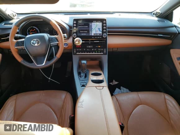 ✅ 2020 Toyota Avalon Limited Hybrid • VIN: 4T1C21FB2LU012066 • Лот: 70624702. Опубликован ранее на Copart с пробегом 59 611 миль. Бесплатный доступ к архиву аукционных продаж из США и подробный отчёт об истории автомобиля на DreamBid. Изображение 8.